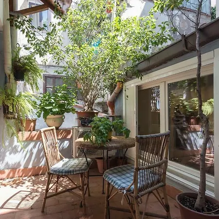 Casa Maru *
